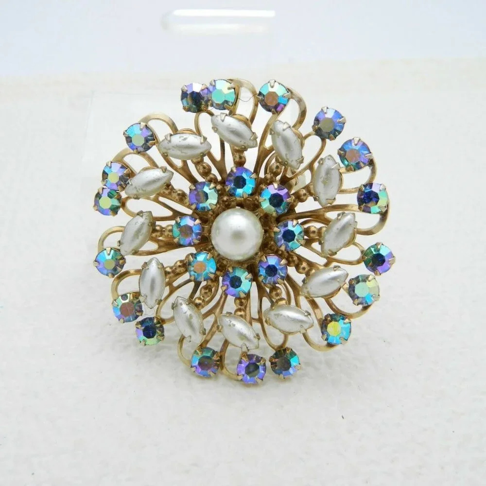 Gold Tone Faux Pearl Blue AB Rhinestone Star Set